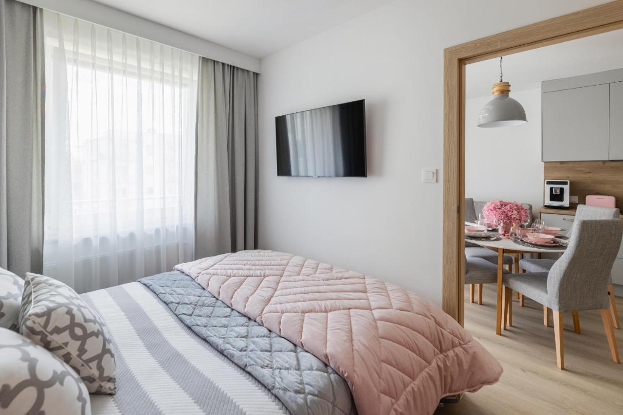 Winnings Apartamenty Nad Morzem Колобжег Екстериор снимка